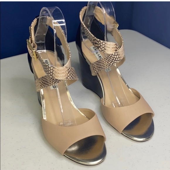 Karl Lagerfeld Open Toe Wedge - Picture 4 of 7